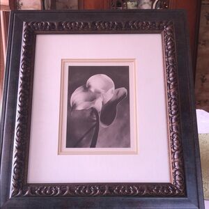 Elegant Black and White Floral Print Calla Lily